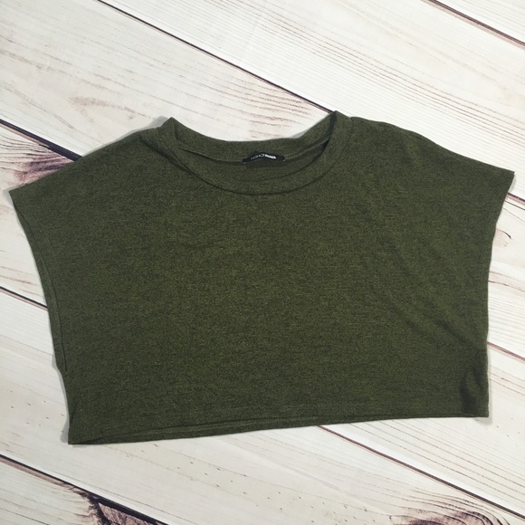 FASHION NOVA Green Cutoff Tank Top Size Large - Picture 7 of 7